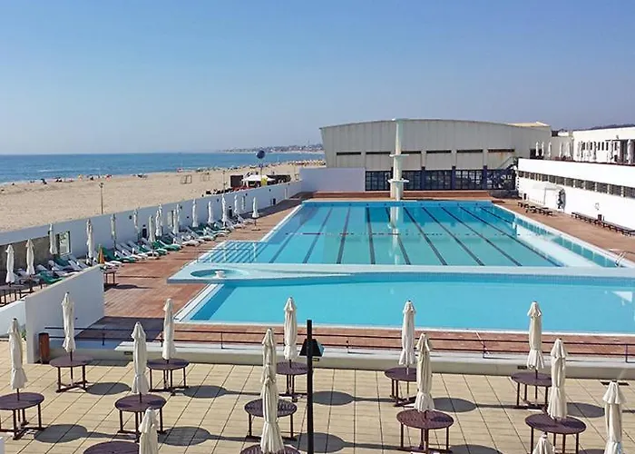 Easy In Lägenhet Espinho (Aveiro)